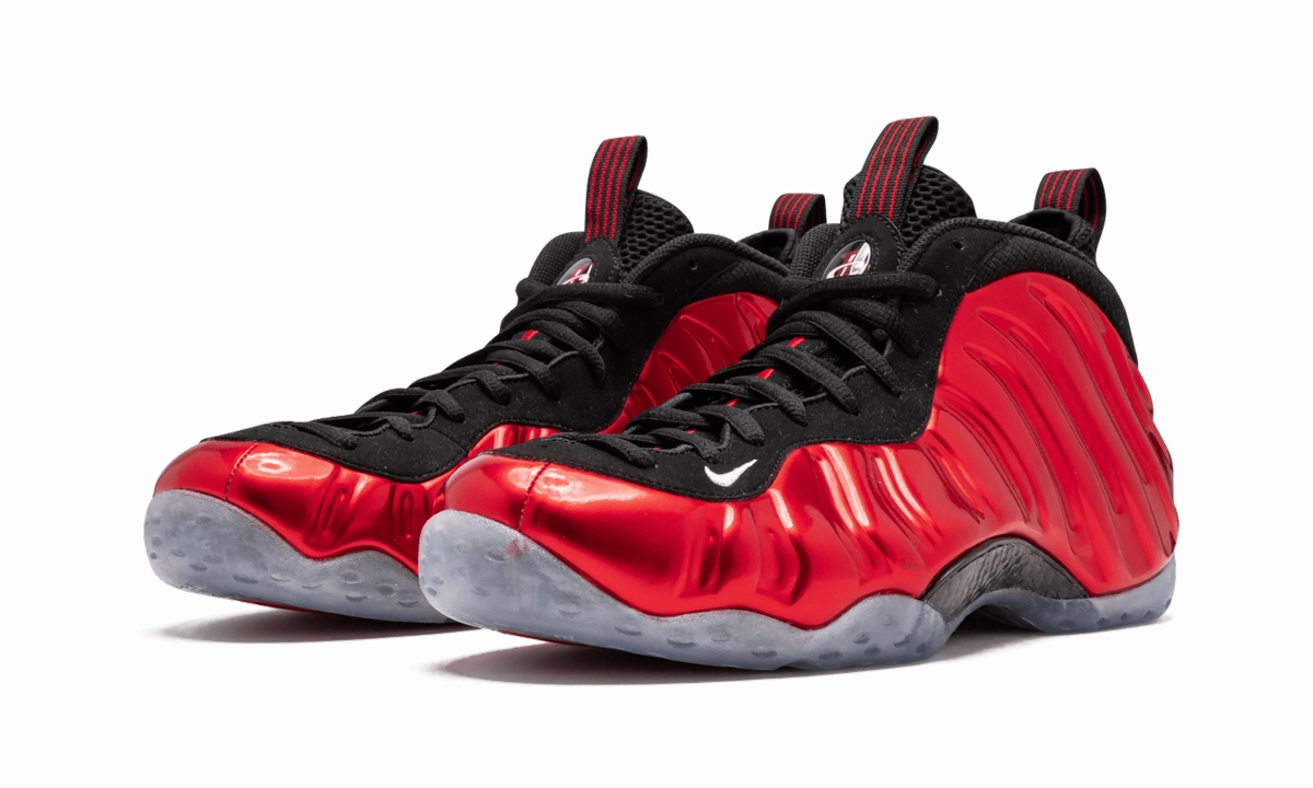 Air Foamposite One "Metallic Red" Toe Protection