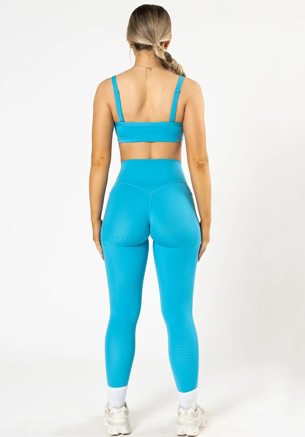 Reluna?  Empower Sculptseam? Pocket Legging Lagoon Active Style