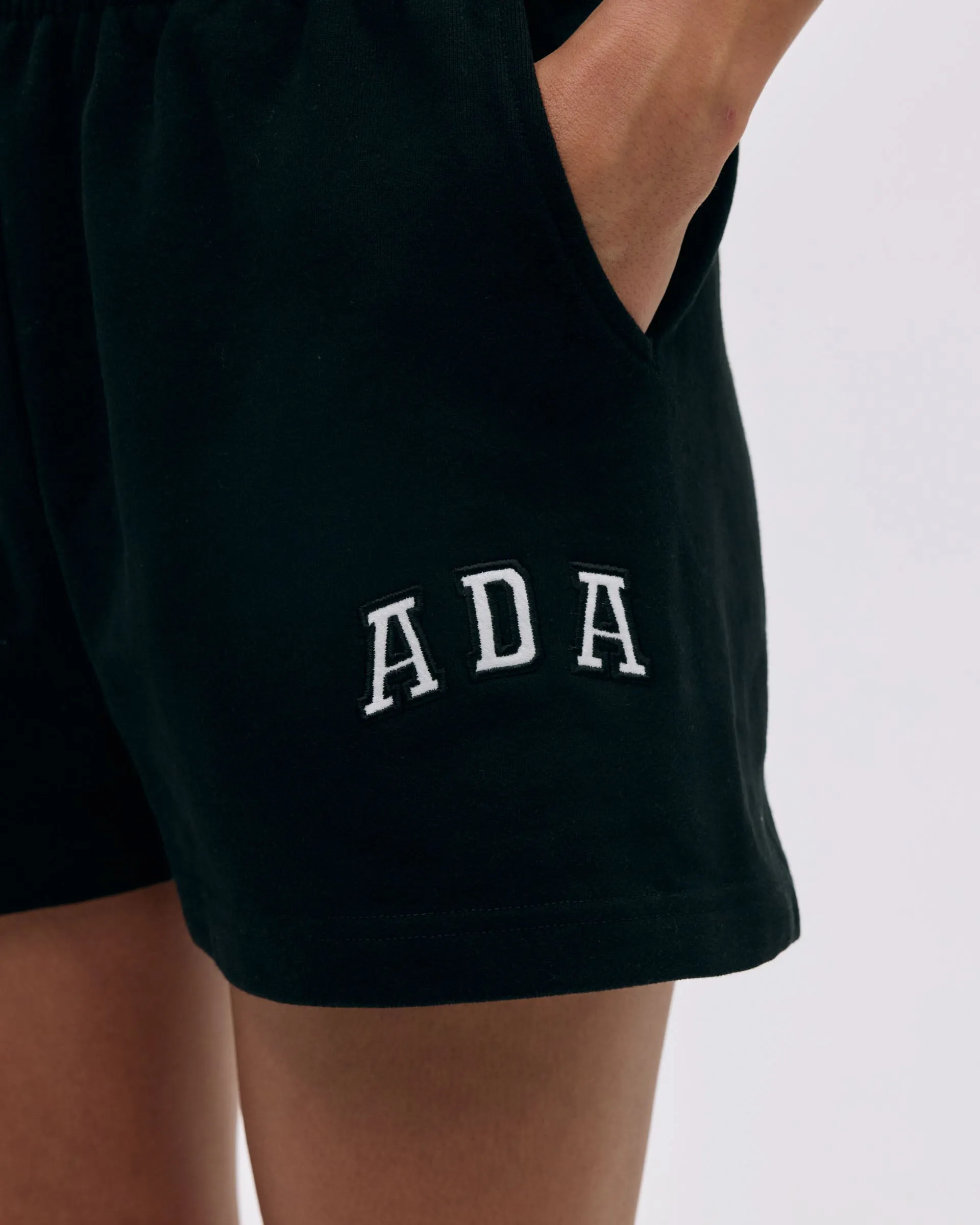 ADA Sweat Shorts - Black Sporty Comfort Fit