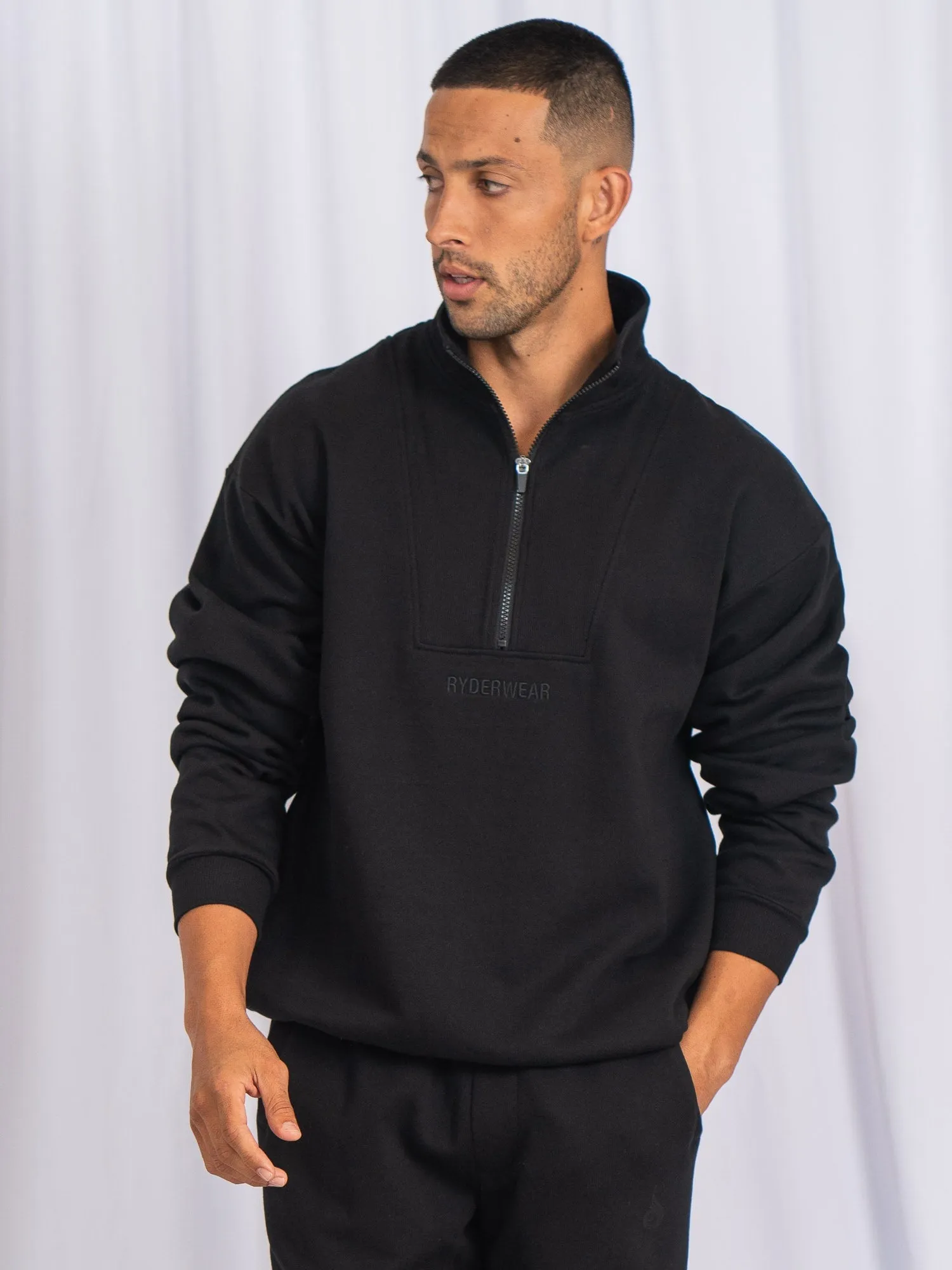 Double Stitch Reinforcement Unisex Half Zip Jumper - Black