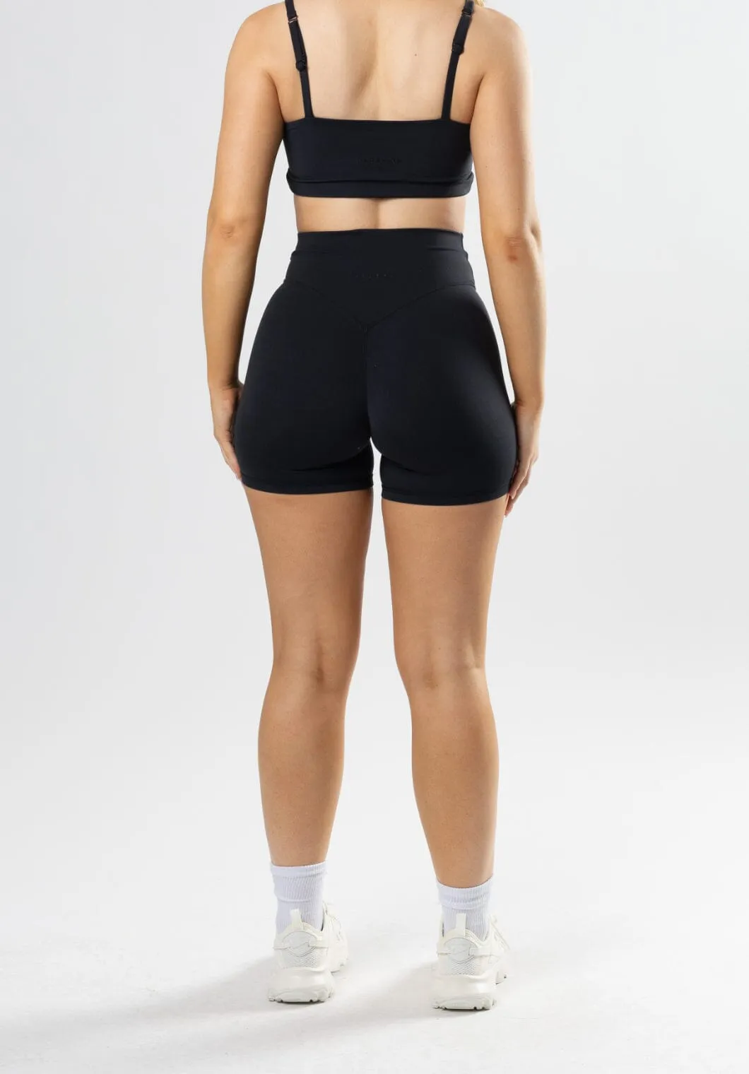 Yoga wear AirSilk Crossover Sculptseam? Short Black
