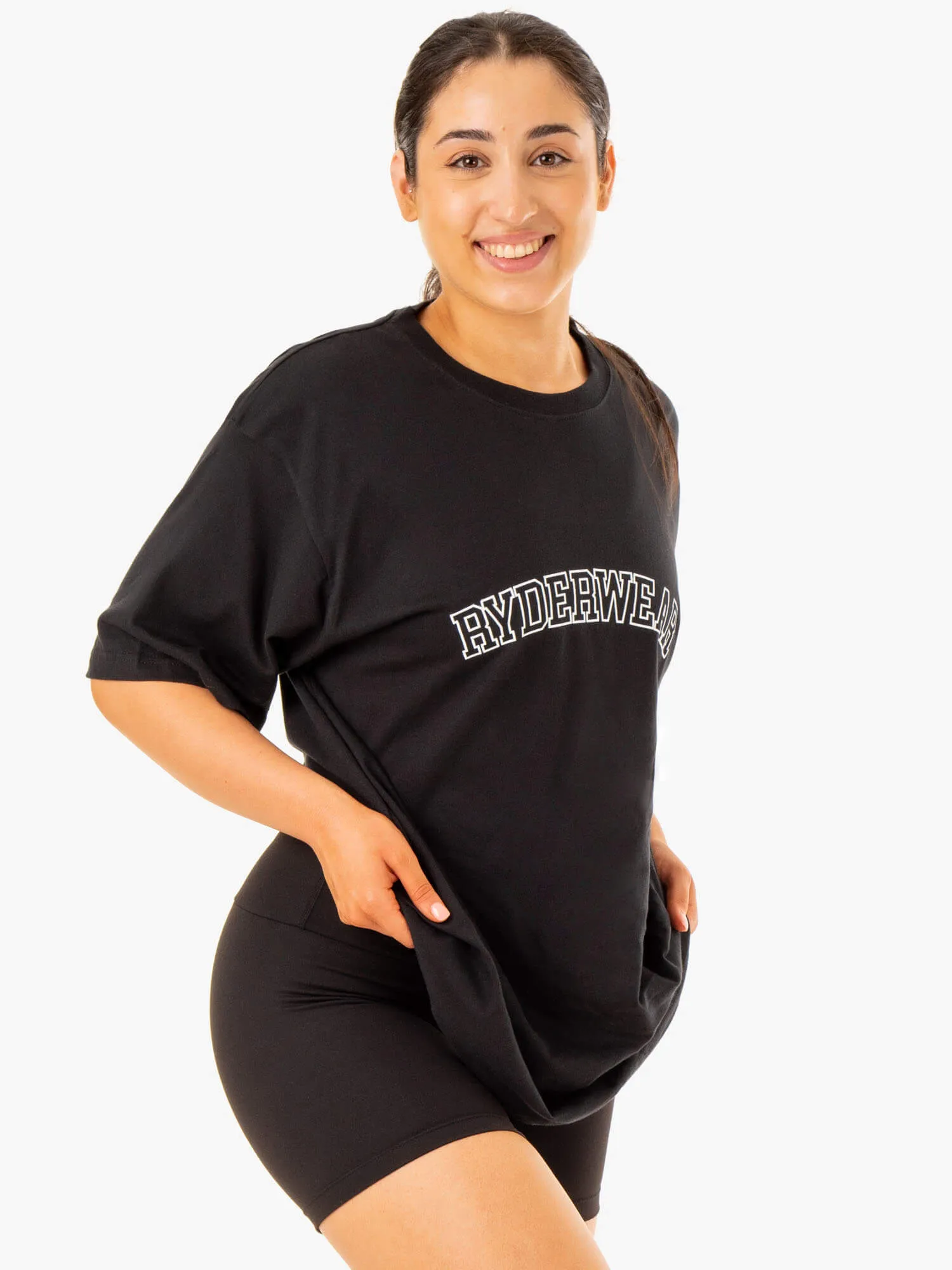 Oversized T-Shirt - Black Smart Layering soft fit