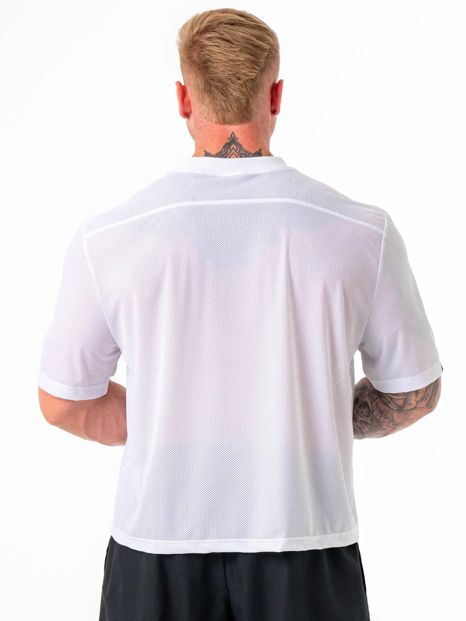 ReinforcedNeckline City Smart Mesh Flex T-Shirt - White