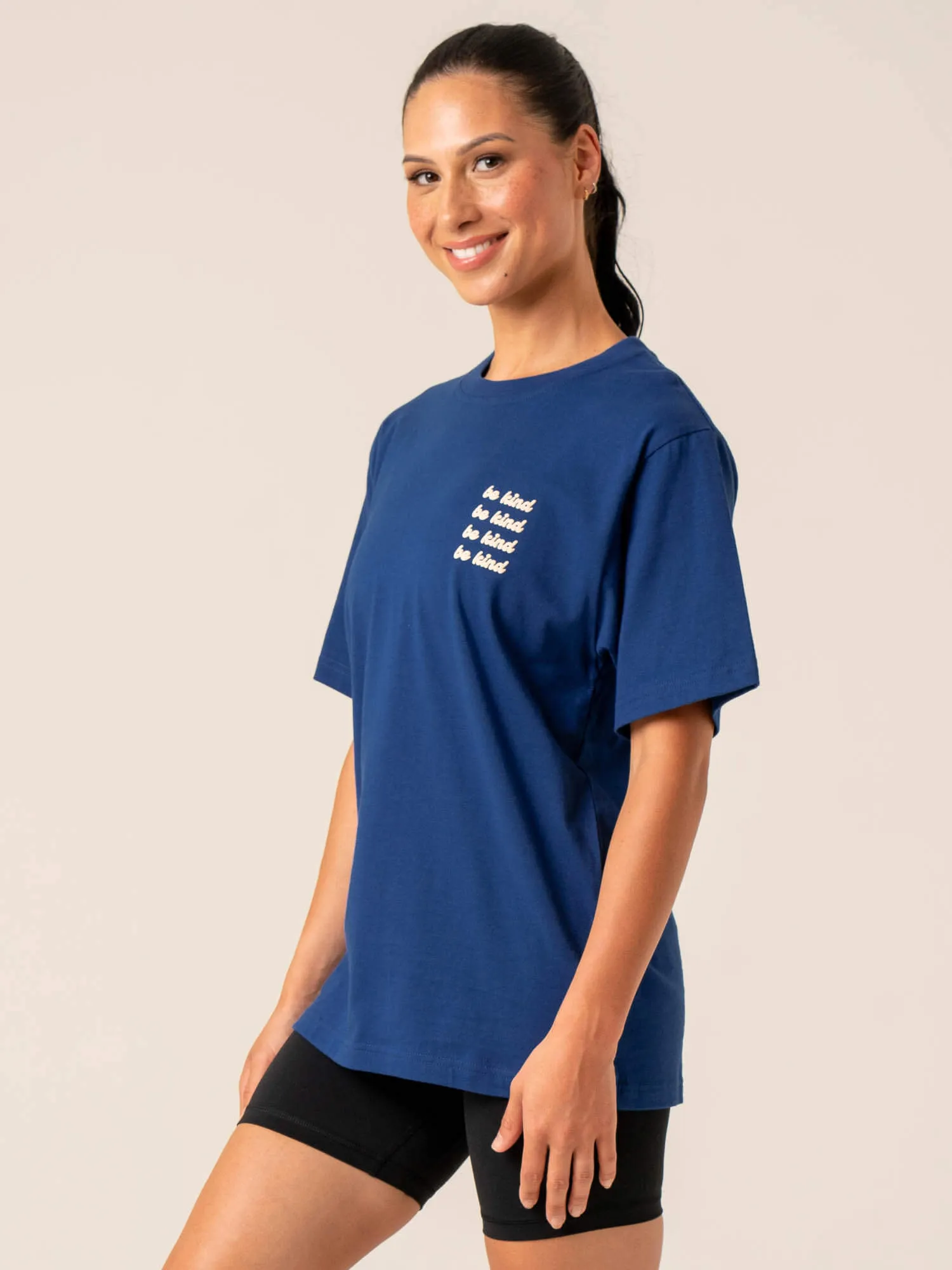 Be Kind T-Shirt - Navy Simple Yet Elegant