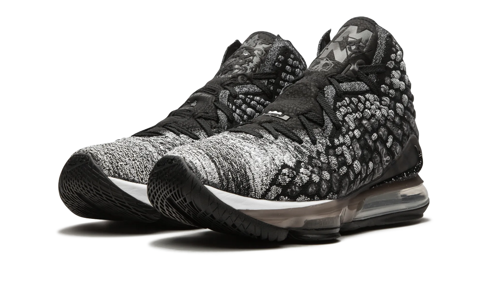 Lebron 17 "Black/White" Torsion System