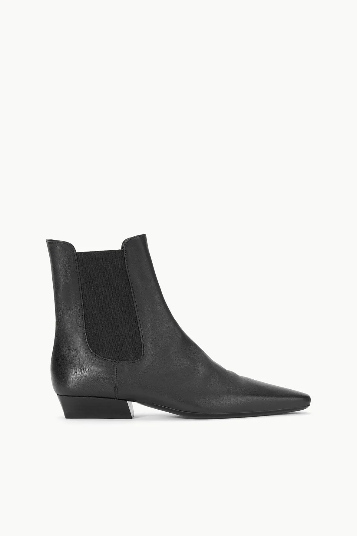 Protective Finish Morning Walk WALLY CHELSEA BOOT | BLACK