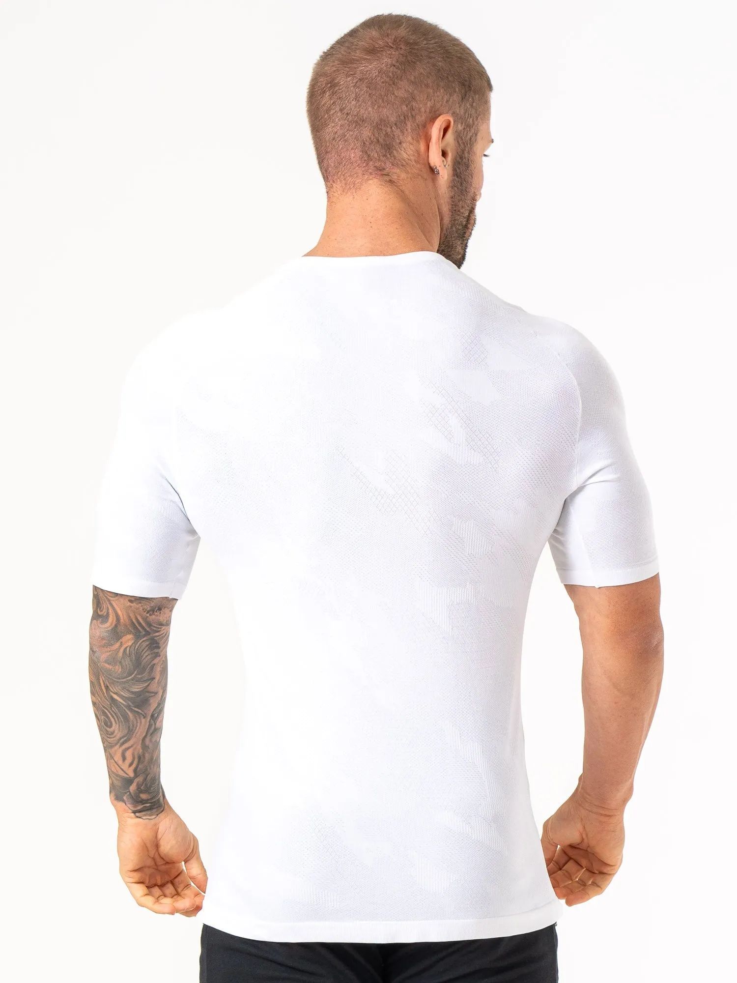 Plus Size Breathable wear Aero Core Seamless T-Shirt - White