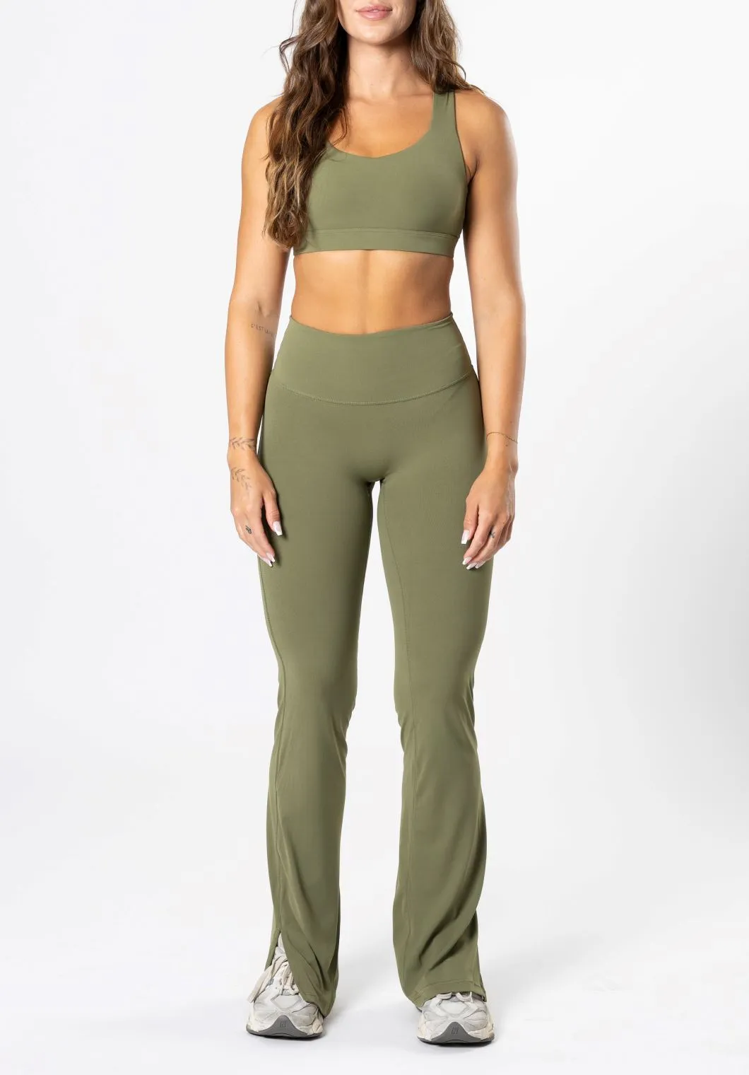 Athletic Wear RecStretch Original Sculptseam? Plus Flare Legging 34" Olive
