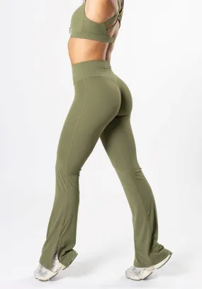 RecStretch Original Sculptseam? Plus Flare Legging 34" Olive Multi Panel Construction