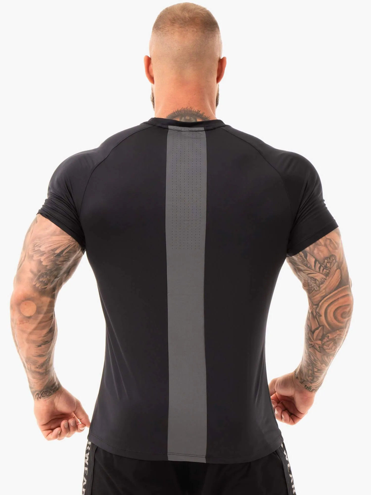 Breeze T-Shirt - Black Sport Wear