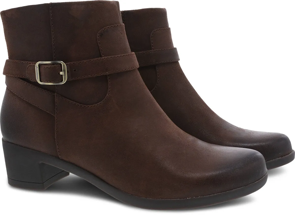 Cabin Cozy Cagney - Brown