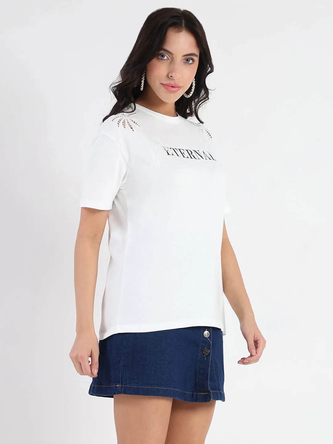 Chic Vibe Eco Certified Fiber Madame Printed Embroidery Cutwork White Crop T-shirt