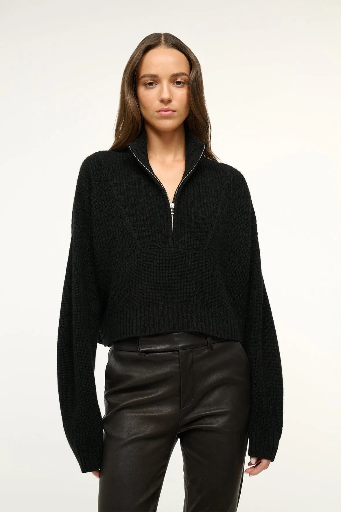 CASHMERE CROPPED HAMPTON SWEATER | BLACK Sport Fit