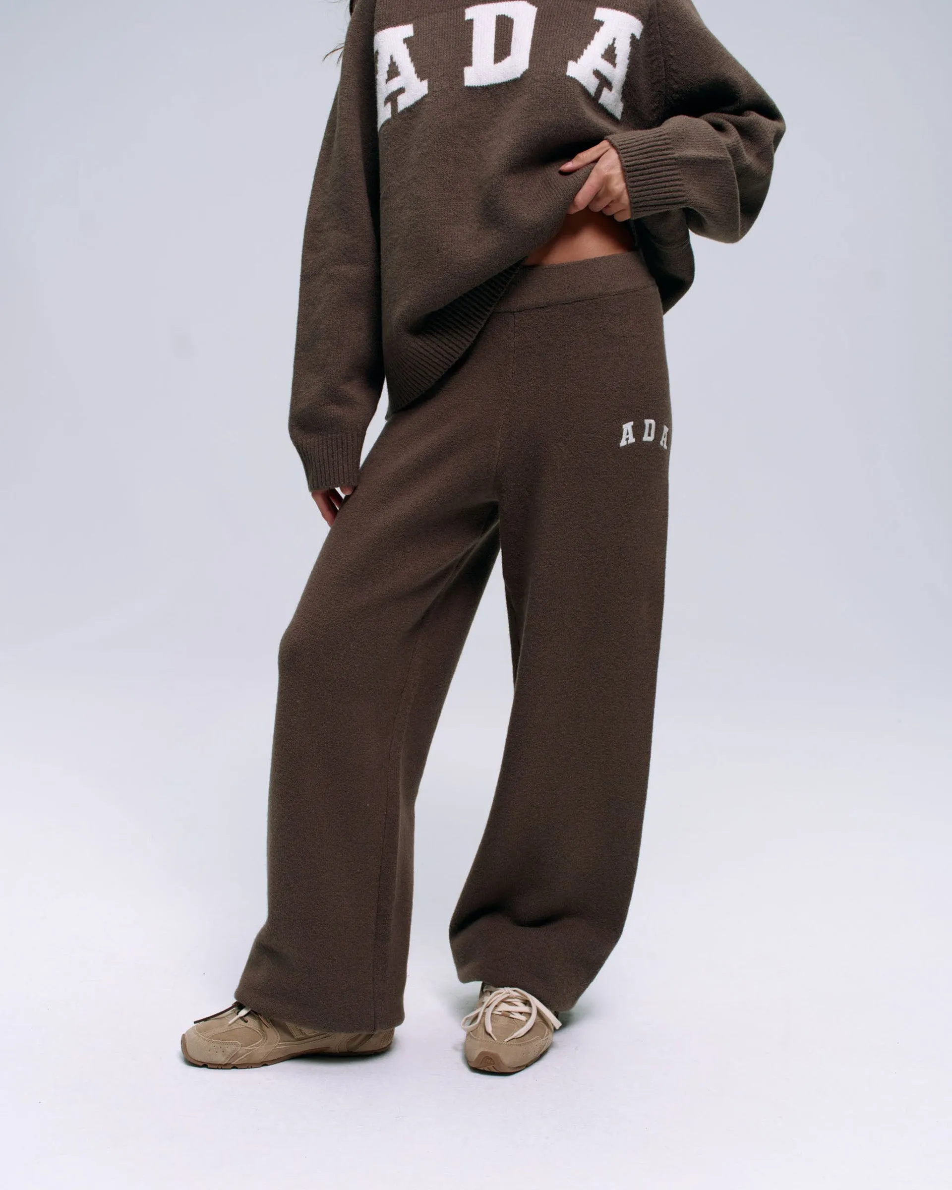 Fade Resistant Dye No Sagging ADA Knit Straight Leg Sweatpants - Dark Cocoa Brown/Cream