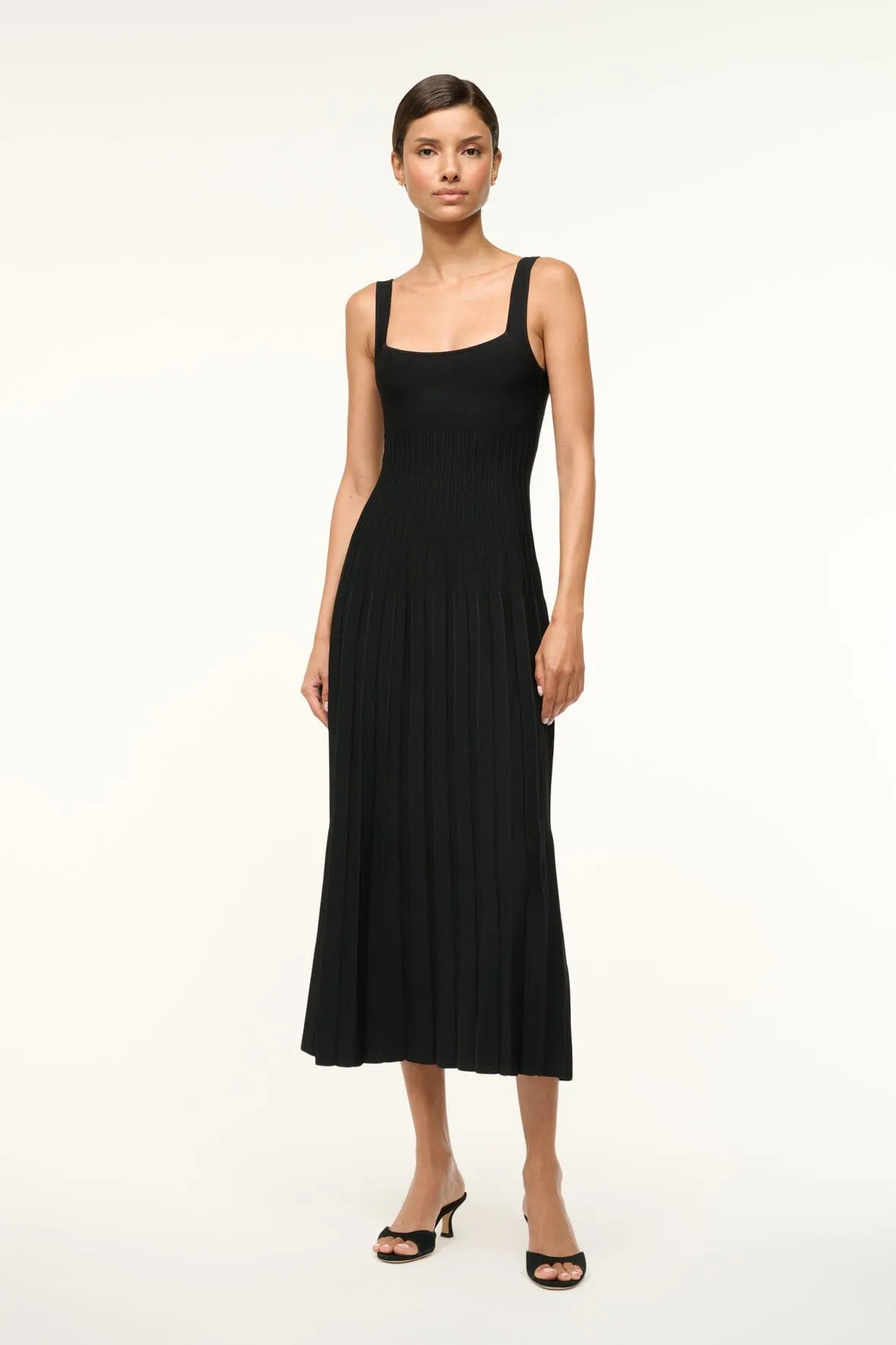 Weekend Chic Flared-Hem ELLISON DRESS | BLACK