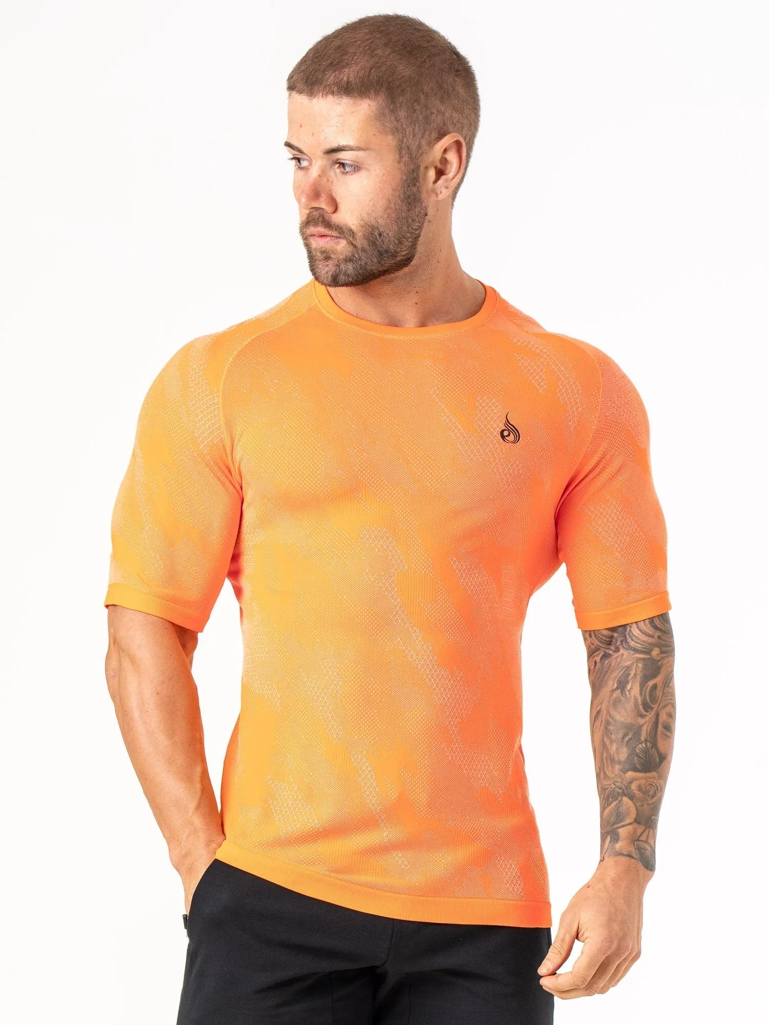 Minimalist Layer Aero Core Seamless T-Shirt - Orange