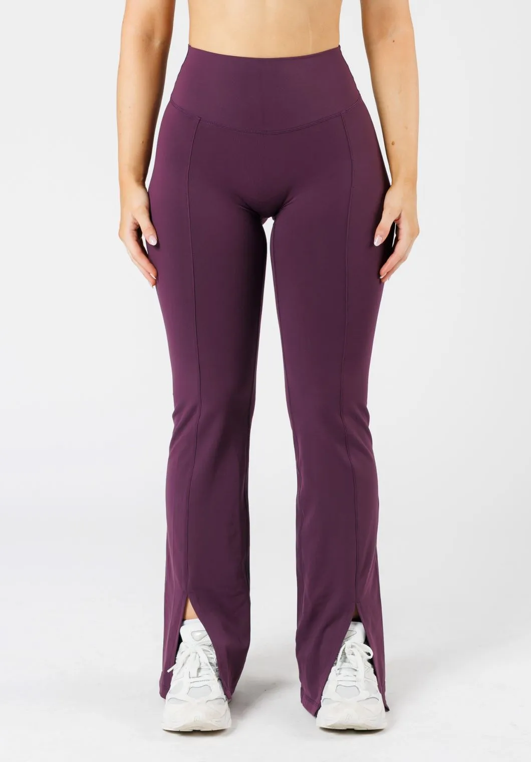 Sleek Wearable FormLux Front Slit Sculptseam? Plus Flare Legging 32" Wildberry