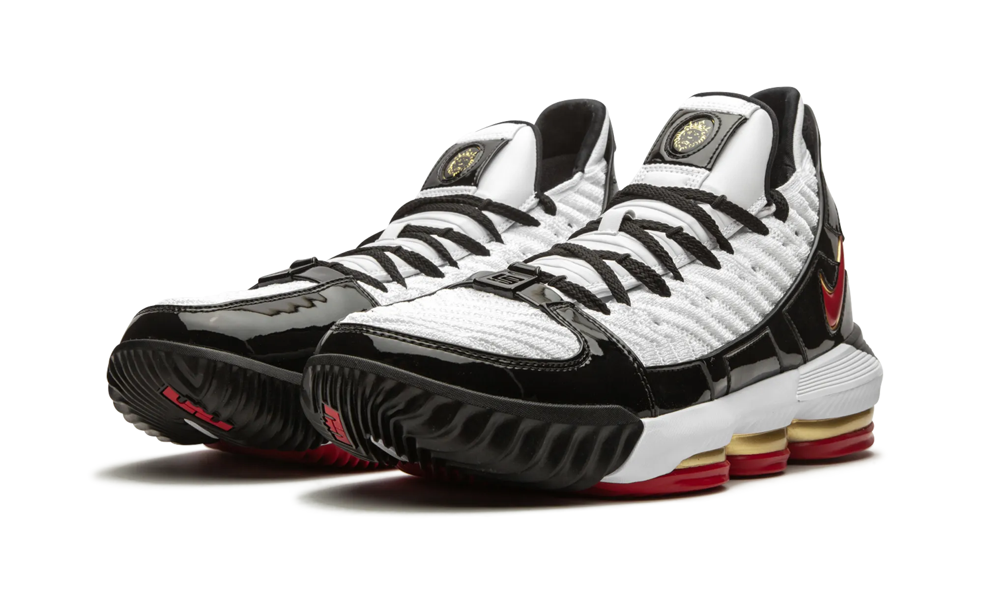 Game-Ready Cushioning Energy Transfer Plate LeBron 16 "Remix"