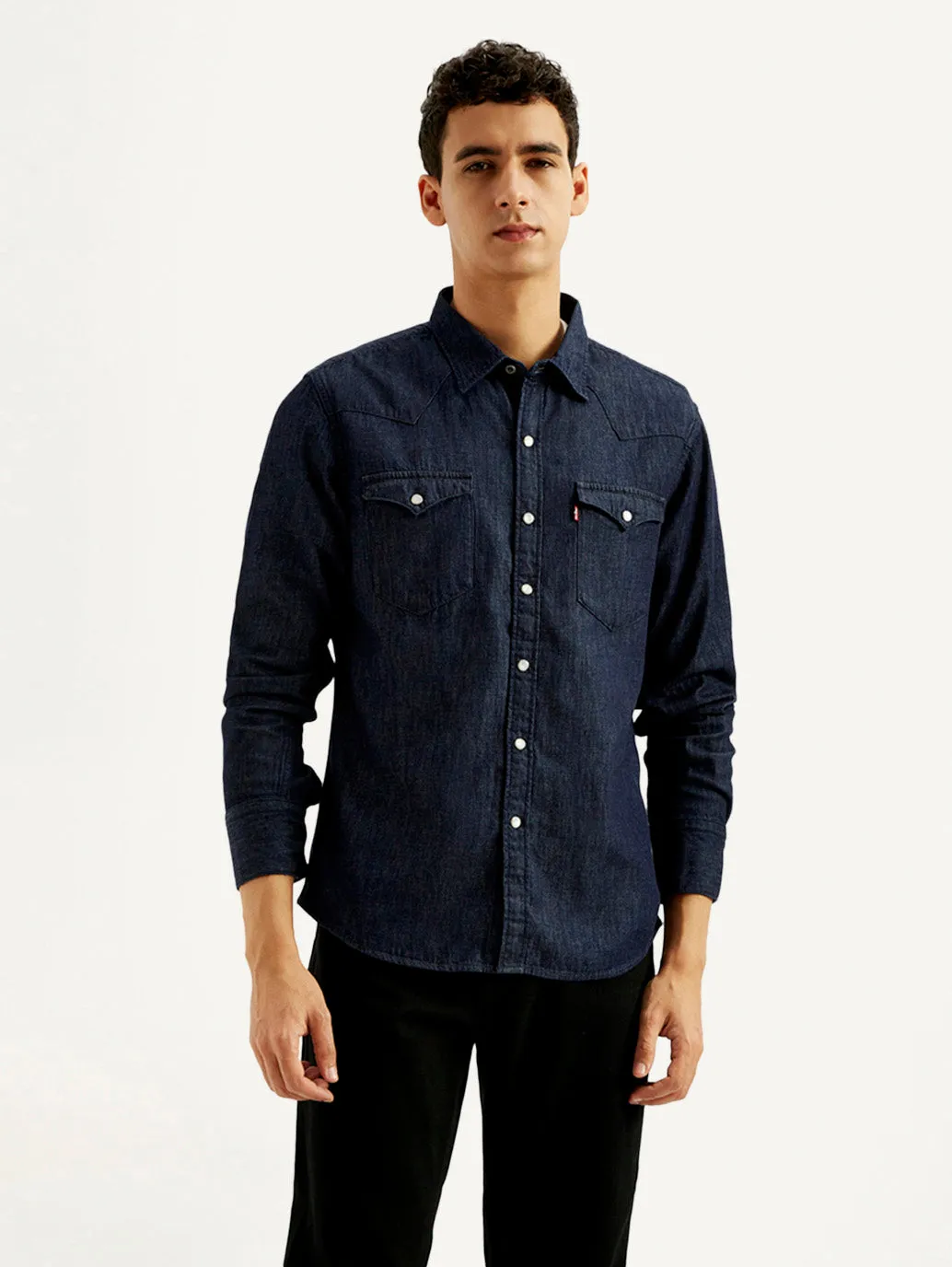 Midweight Textile Men's Solid Slim Fit Denim Shirt