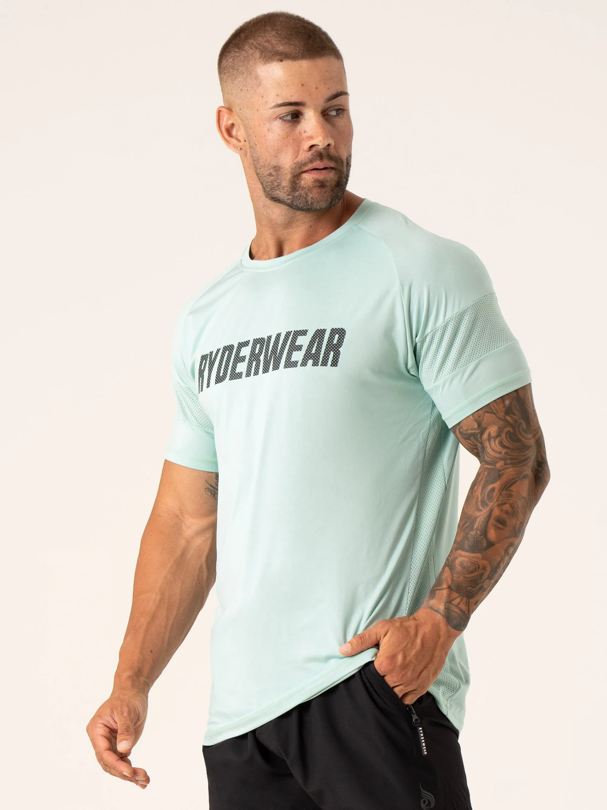 Flex Mesh T-Shirt - Aqua Snag Resistant Surface