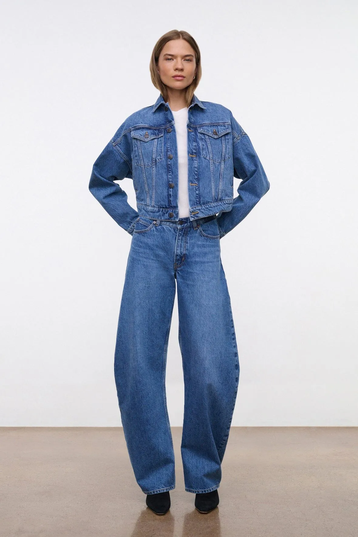 GLEN DENIM JACKET | VINTAGE WASH Curved Seam Construction