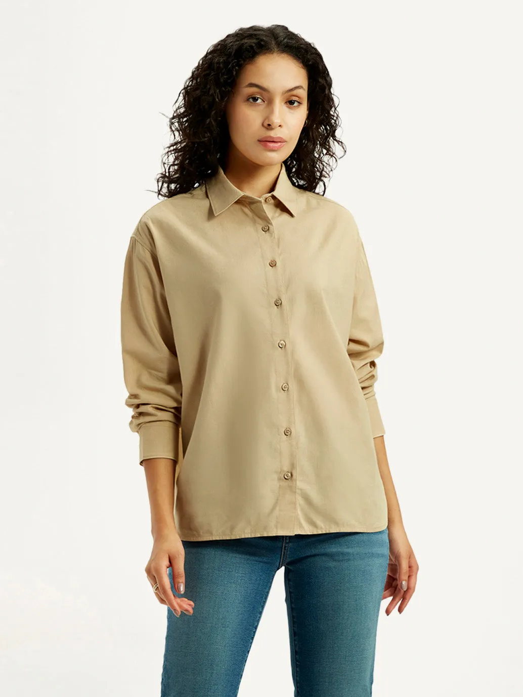 Women's Solid Beige Slim Fit Shirt Cozy Fit