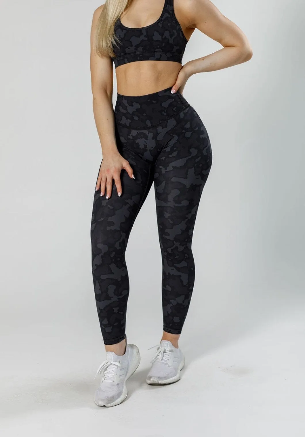 Eco Shopper Flexible Wear FlexSweat? Big Moves Sculptseam? Legging Zion