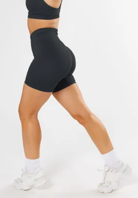 CurveFlex? Hourglass Sculptseam? Plus Seamless Shorts 6?? Black Functional Waist