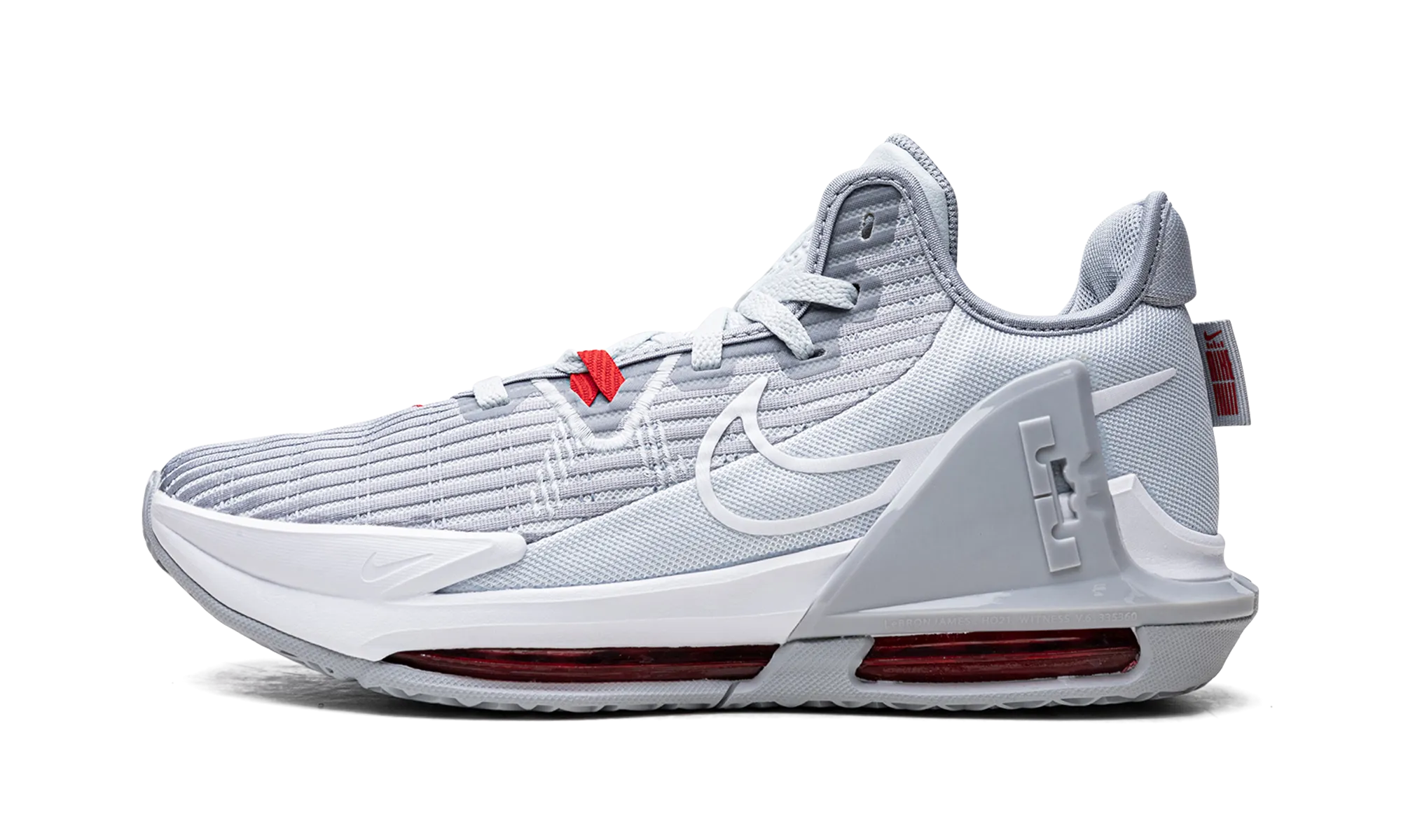 Bounce Response System All Season Wear LeBron Witness VI