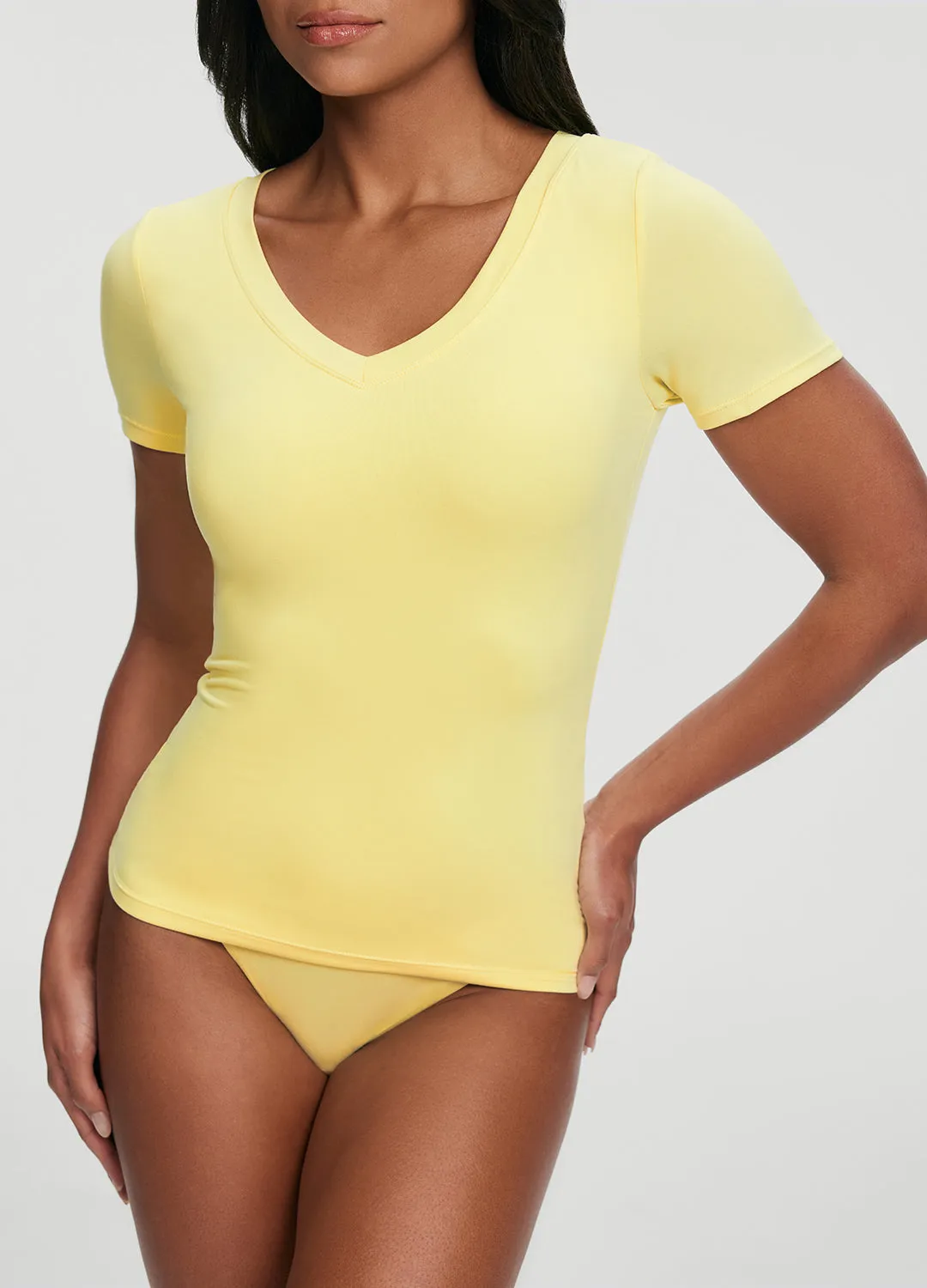 V-Neck T-shirt Chic Comfort Style