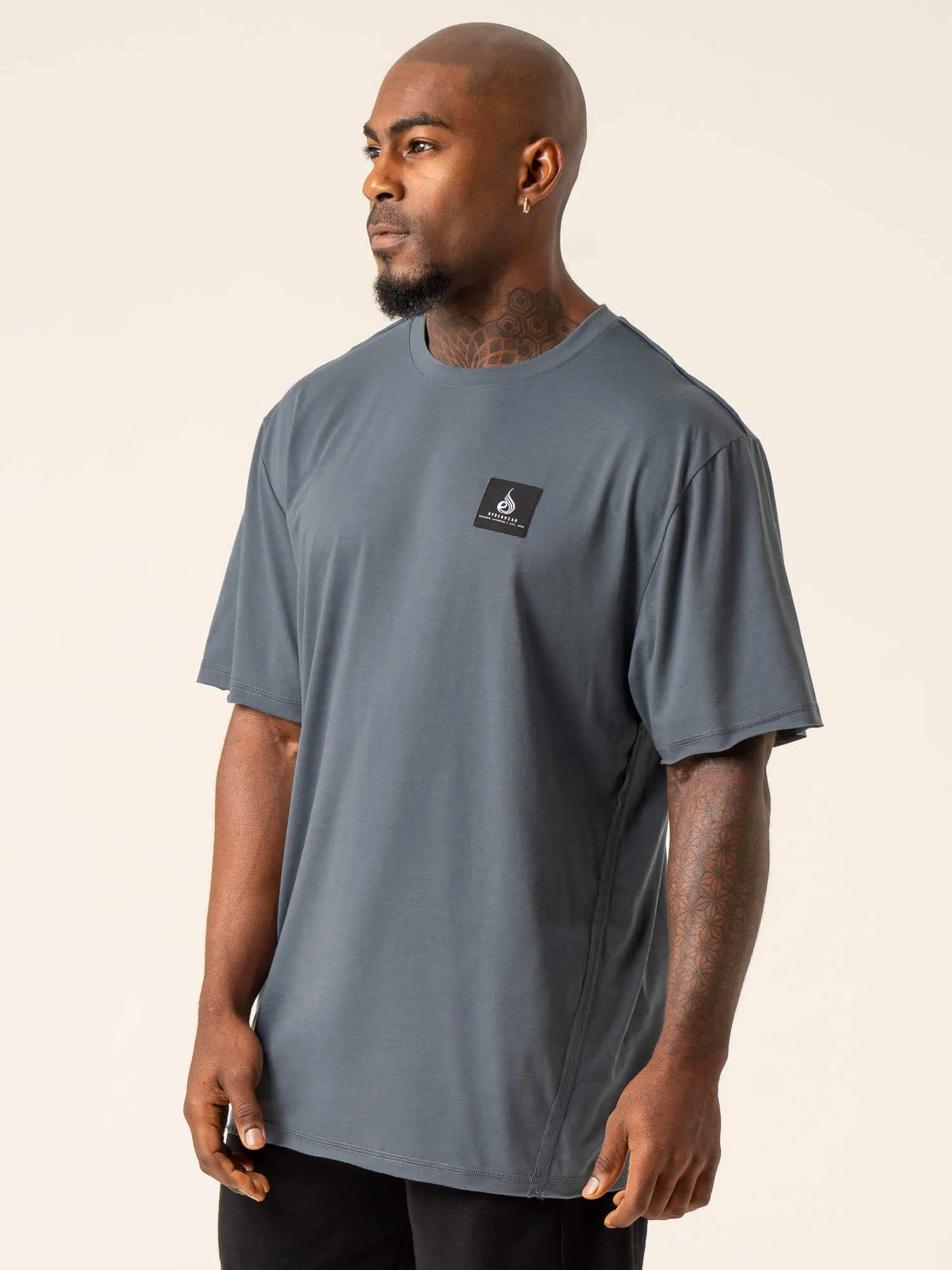 Dynamic Oversized T-Shirt - Petrol Classic Look