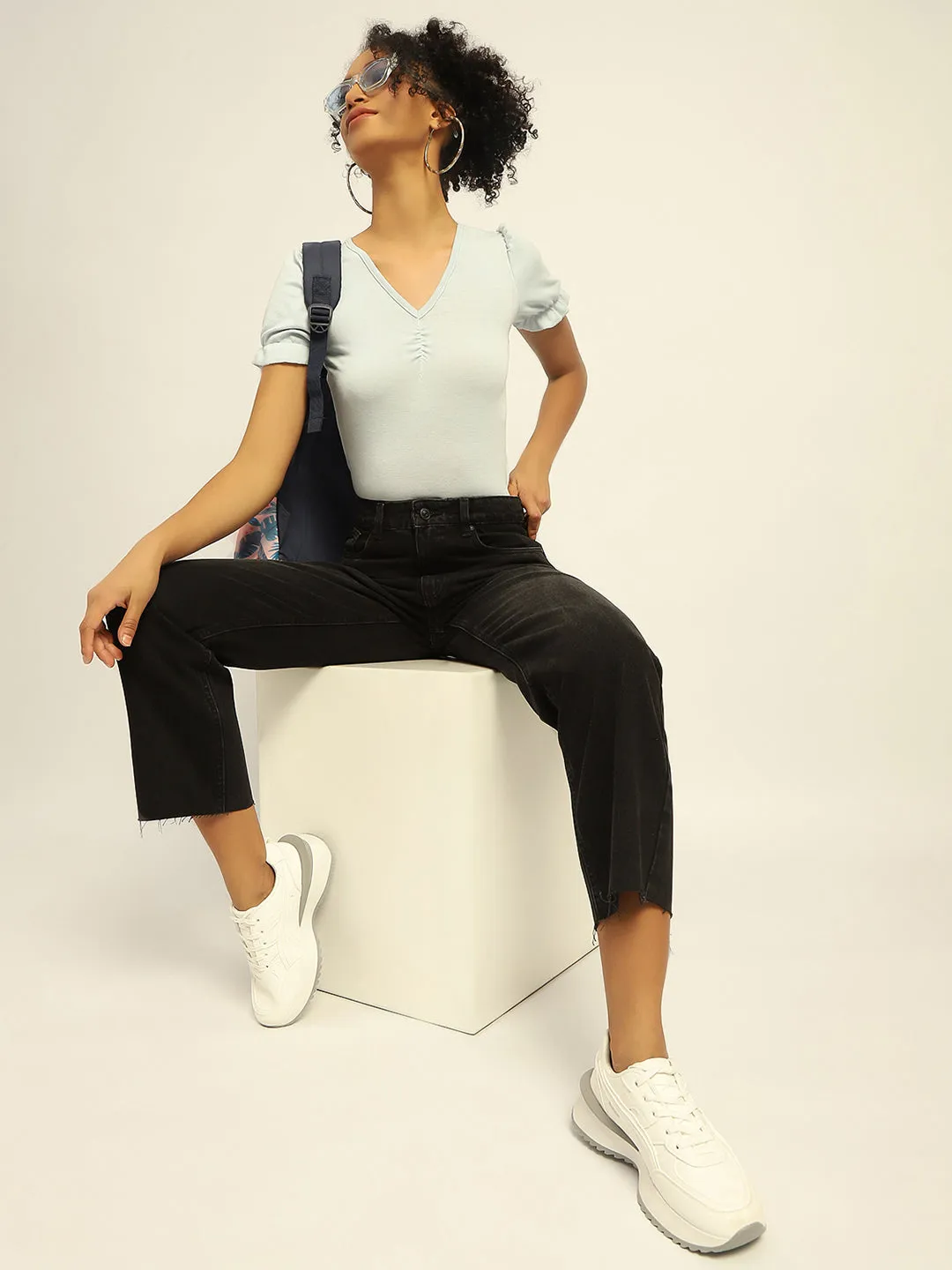 Minimal Edge Madame Black Loose Fit Cotton Jeans