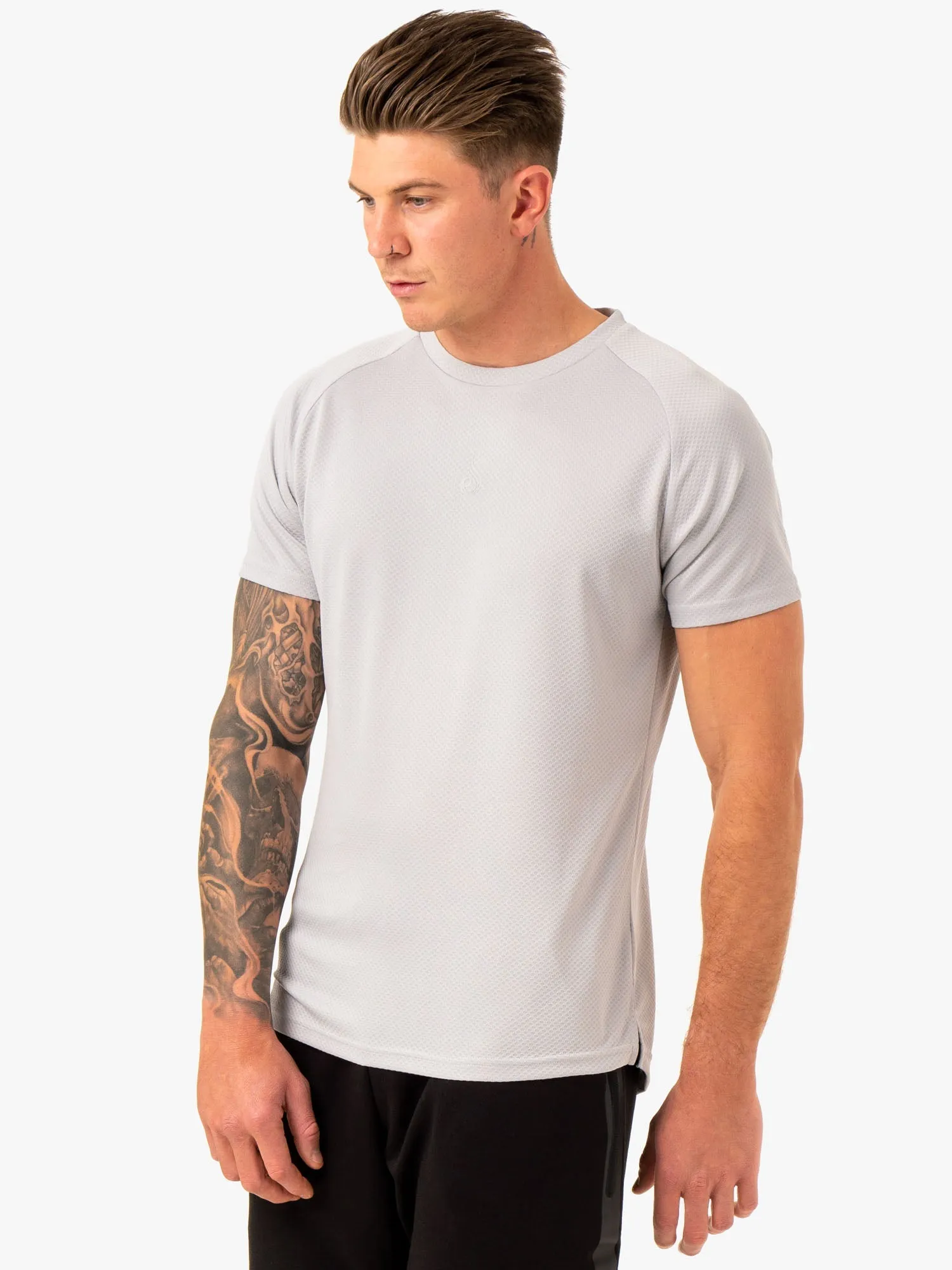 Enhance T-Shirt - Snow Grey Light Wear