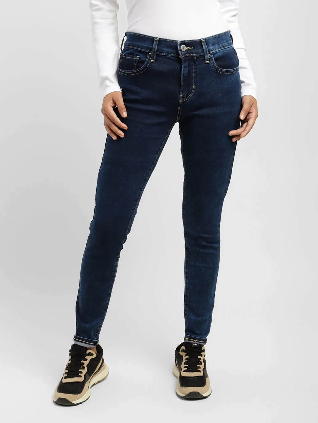 Women's 710 Blue Skinny Fit Mid Rise Jeans Weekend Style Casual Parent Style Outfit Ready Style
