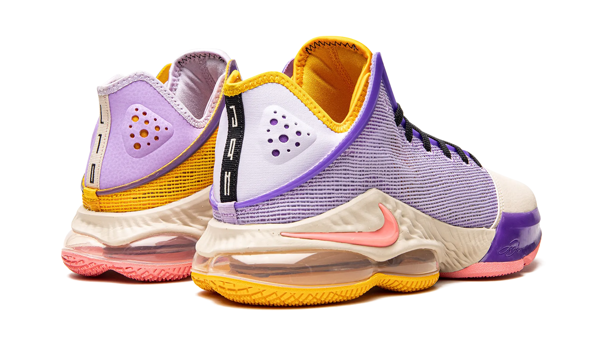 Lebron XIX Low "Mismatch" Lightweight Midsole Foam