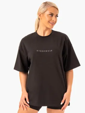 Comfy Wardrobe Sport Performance Design Staples Oversized Tee - Black