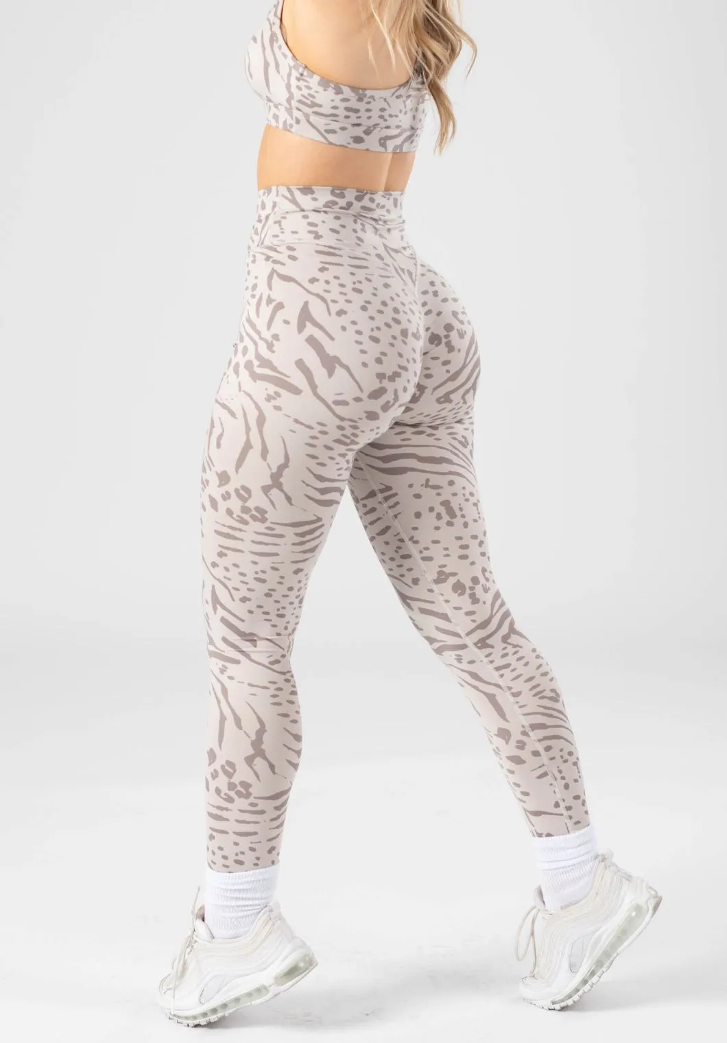 Reluna Crossover Sculptseam? Legging Snow Leopard Functional Comfort Wear