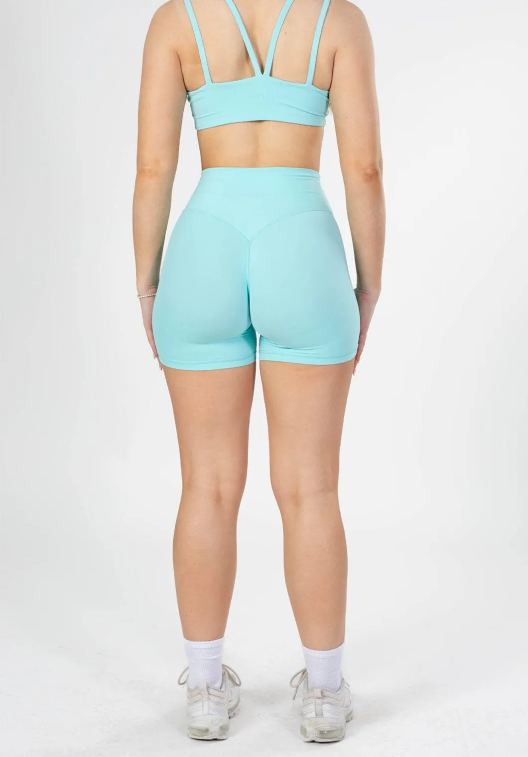 No Pressure Effortless Movement RecStretch Original Sculptseam? Plus Short Sugar Rush