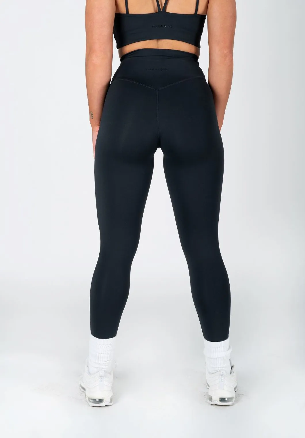 FlexSweat Crossover Sculptseam? Legging Black Thermal Warm Holiday Outfit Modern Performance