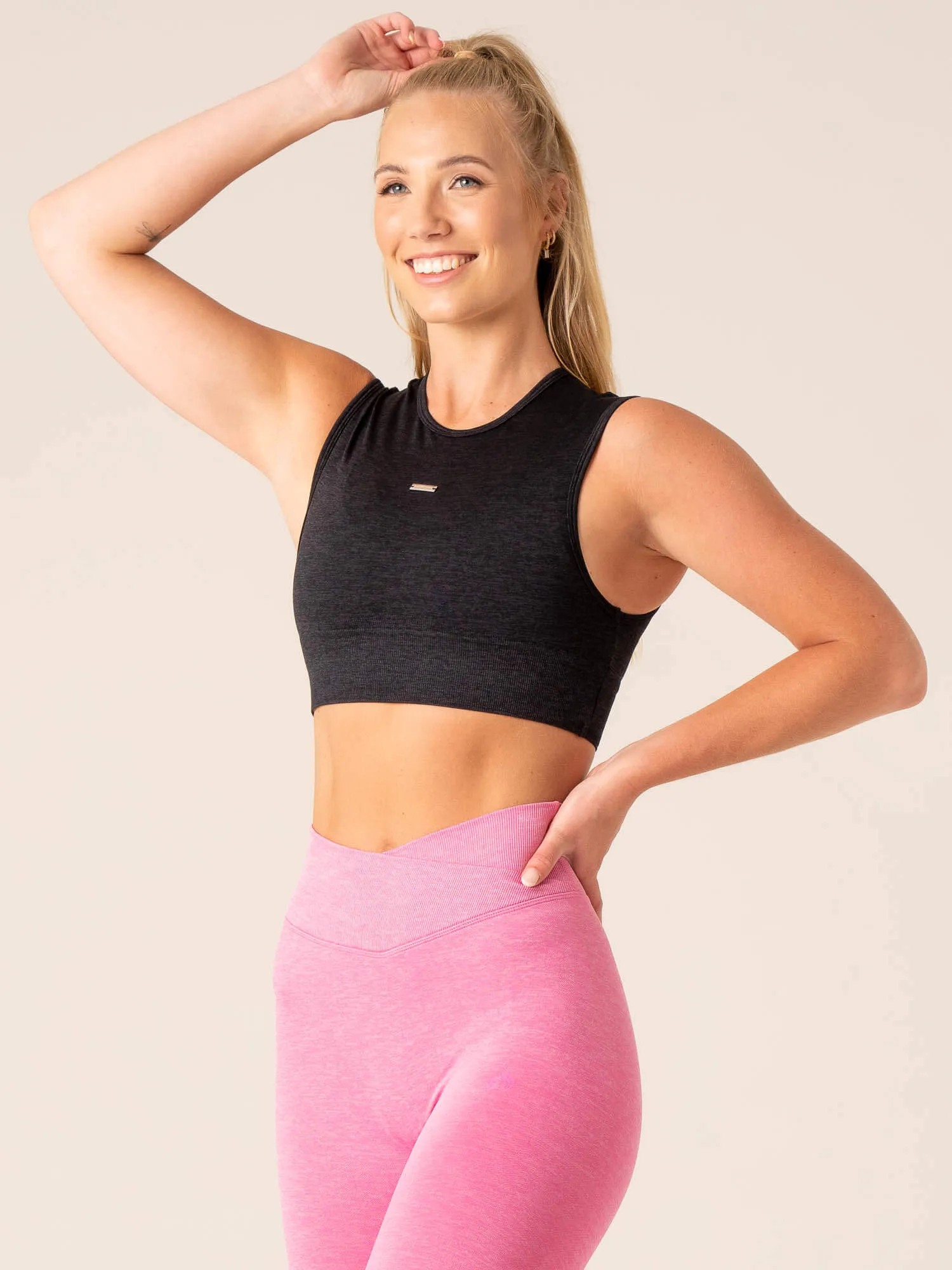 Focus Seamless Tank - Black Marl QuickRelease Closure Summer Sweater