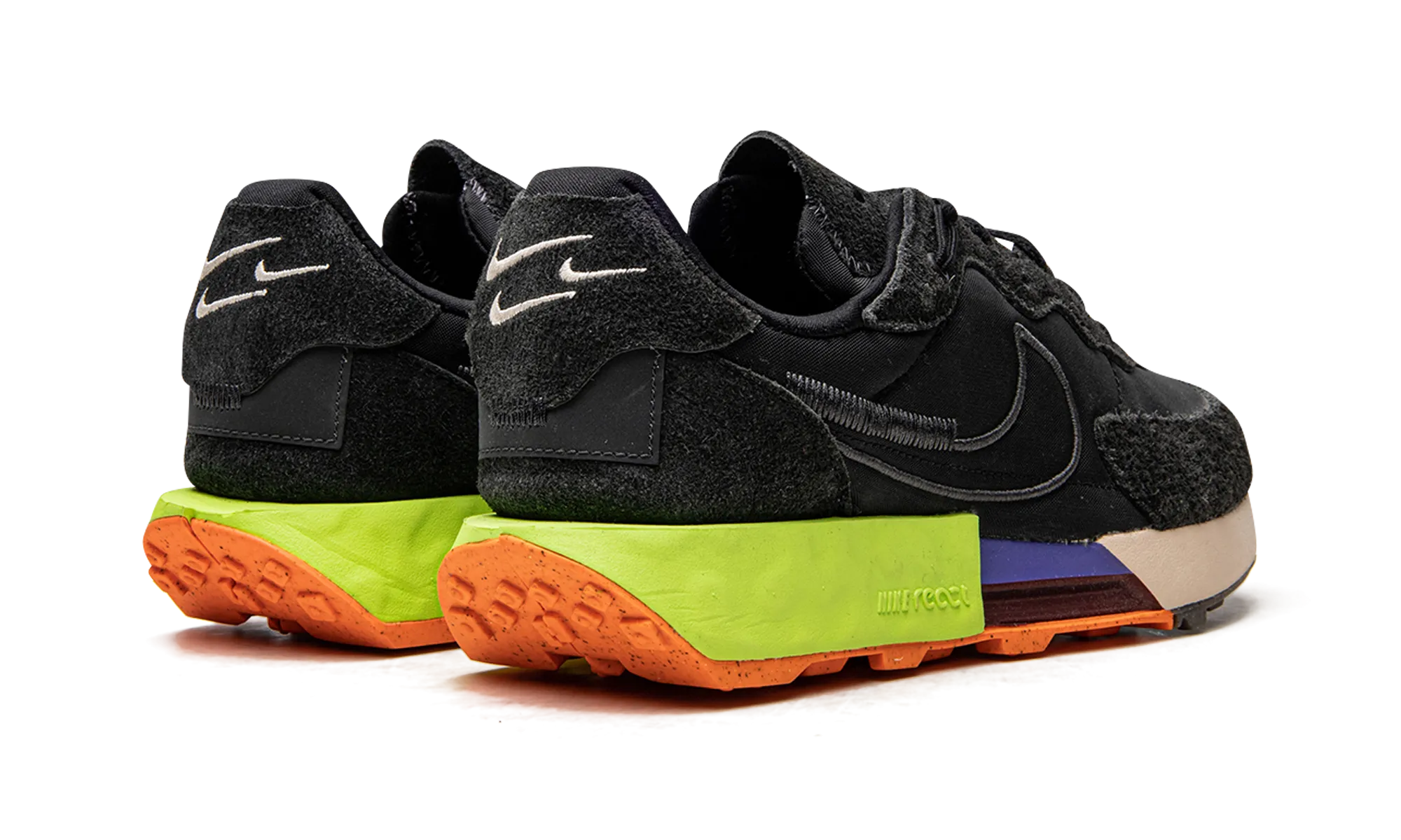 Ventilated Upper Material Rotational Axion Node FONTANKA WAFFLE WMNS "Black Volt"