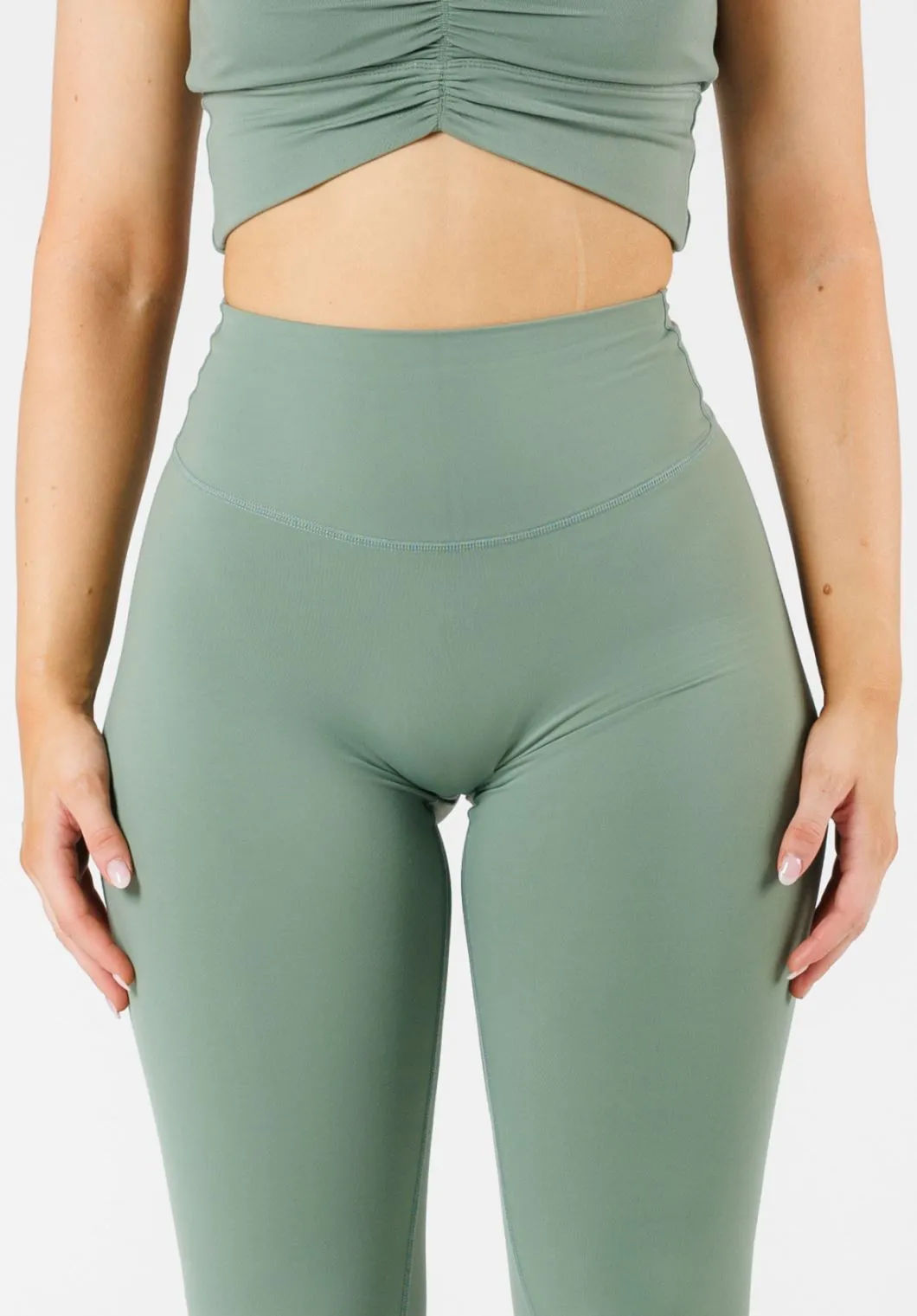 FormLux Original Sculptseam? Plus Legging Thistle Clean Lines Squat Proof