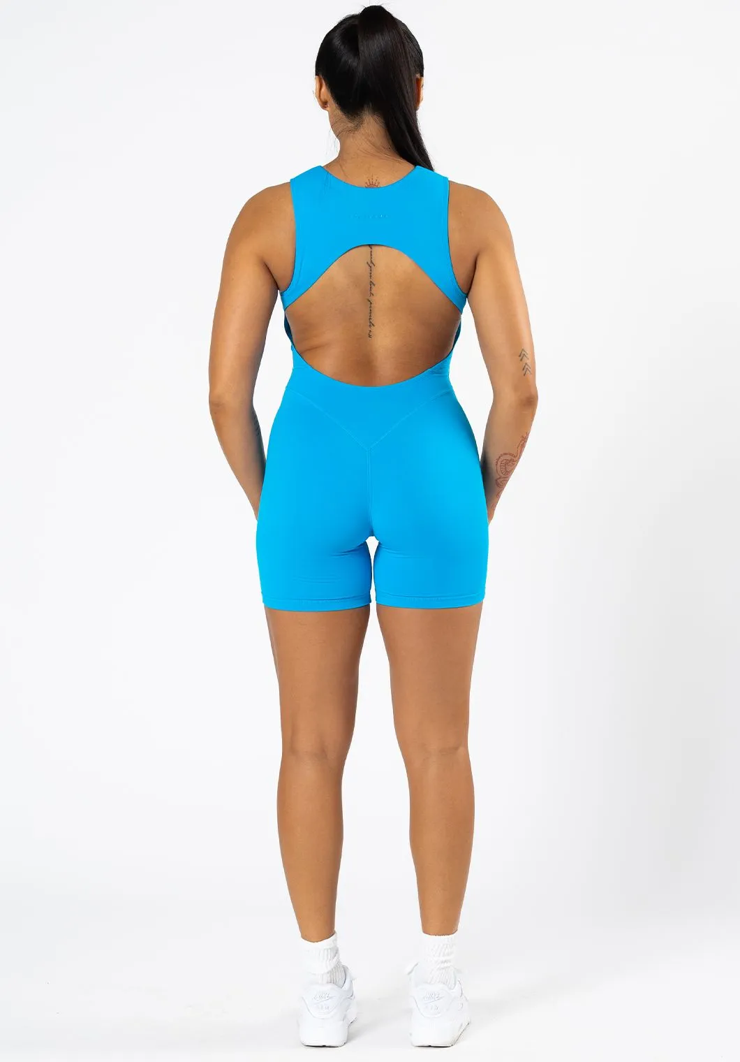 FormLux? Sculptseam? Adapt Shortsuit Tropical Breeze Versatile Styling