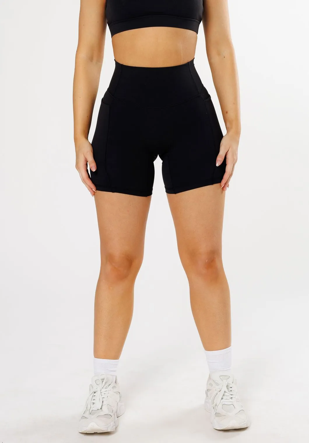 RecStretch Empower Sculptseam?  Plus Pocket Short Black Ventilated Panels