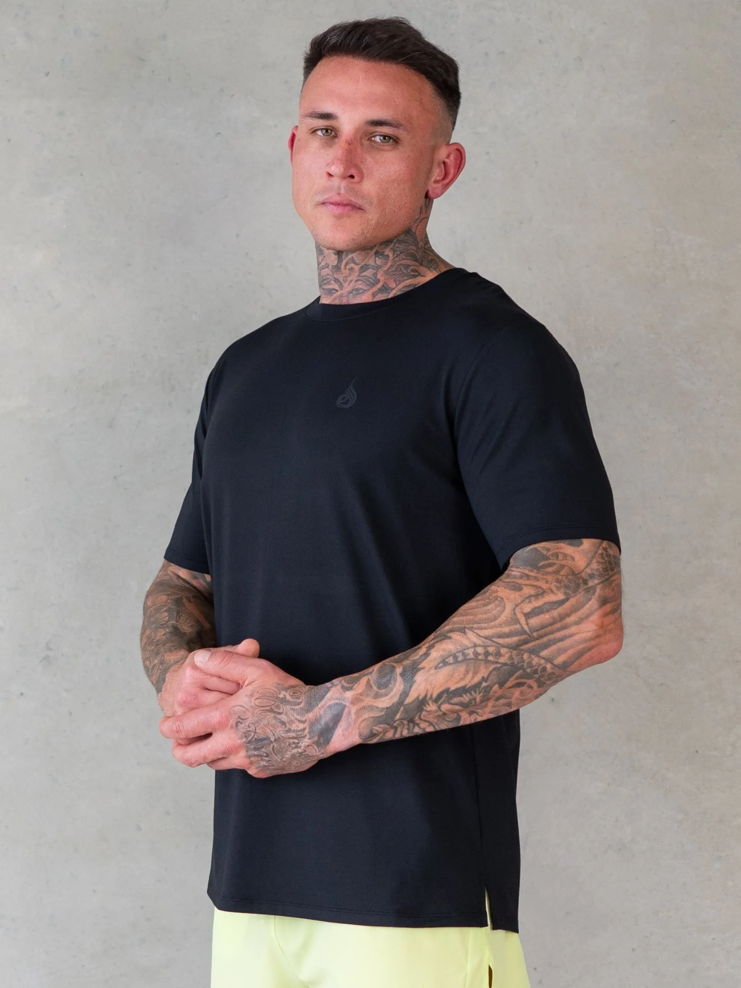 Comfort and Breathable Soft Tech T-Shirt - Black