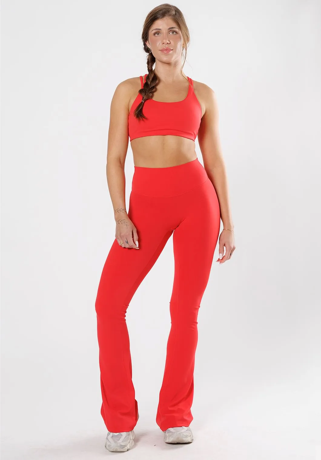 Chic Performance Lightweight RecStretch Original Sculptseam? Plus Essential Flare Legging 34" Fire Sign