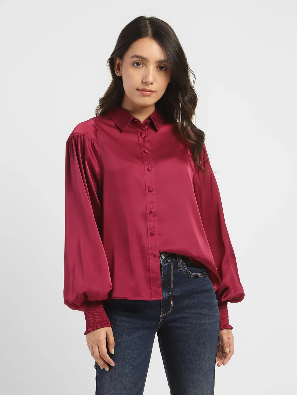 Tagless Labeling Matte Look Women's Solid Spread Collar Shirt