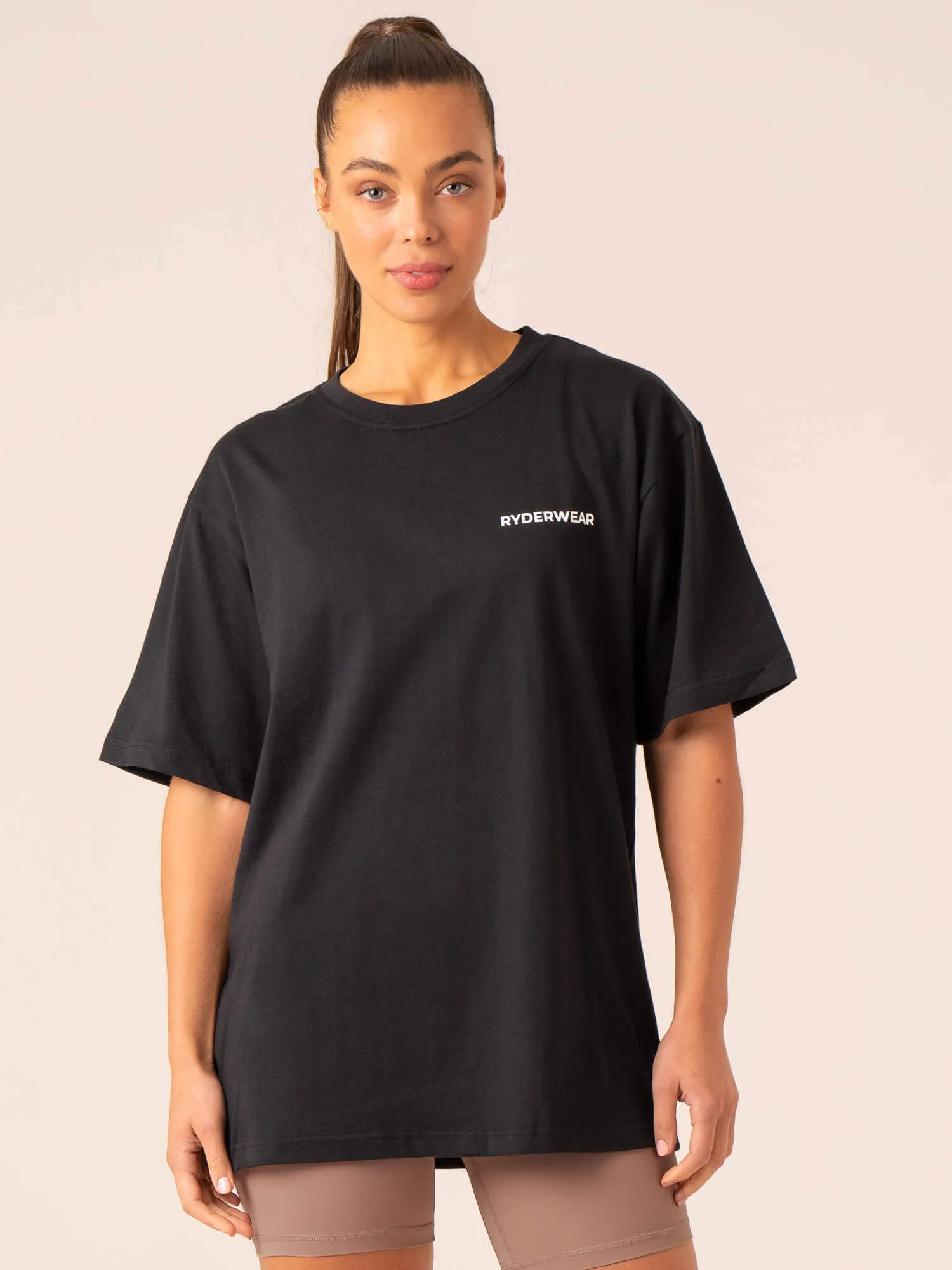 Fresh Outfit Style Affordable accessibility Industry Oversized T-Shirt - Black