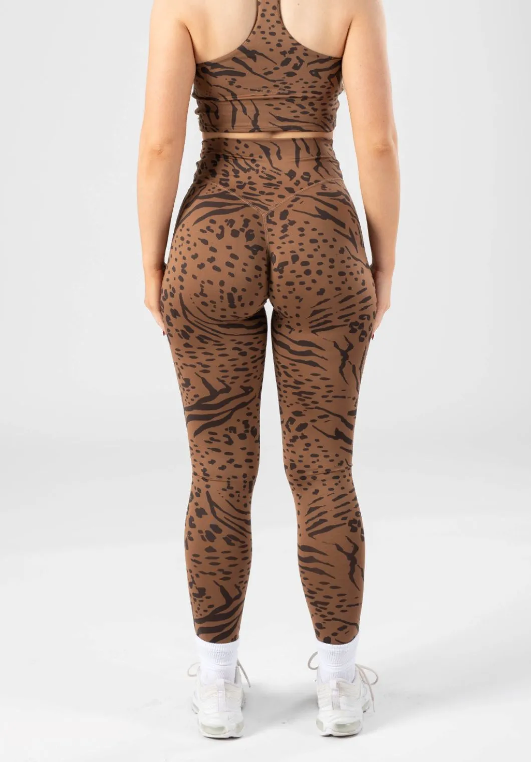 Studio Practice Maternity Wear Reluna Crossover Sculptseam? Legging Jaguar