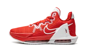 Molded Heel Multi Zone Tread LeBron Witness VI TB "University Red"